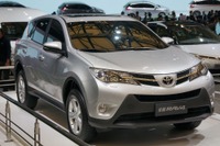 【上海モーターショー13】トヨタ RAV4 …新型が中国上陸［詳細画像］ 画像