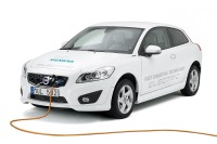 ボルボ C30 のEV、C30 エレクトリック が進化…充電は1.5時間に短縮 画像