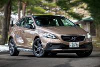 【ボルボ V40 クロスカントリー 発売】SUVのエッセンスを取り込んだV40第3弾［写真蔵］ 画像