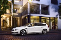 ボルボカーズ、V60 PHVを増産へ…ほぼ2倍に 画像