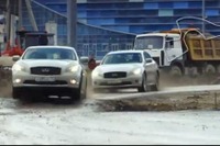 ベッテルとクルサード、建設中のロシアサーキットを攻める…インフィニティ［動画］ 画像