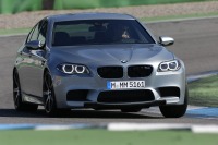 BMW M5 が進化…575psのコンペティションパッケージ新設定 画像