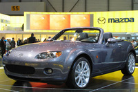 【ジュネーブモーターショー05】マツダ ロードスター、RX-8と同じ生産ライン 画像