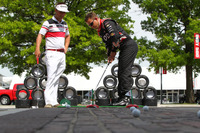 【INDYCAR 第5戦】アルメンディンガーがPGAツアーのプロゴルファーとの競技を楽しむ 画像