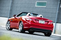 【メルセデスベンツ SLK200 MT 試乗】“乗りやすい”ことがいいとは限らない…諸星陽一 画像