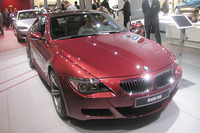【ジュネーブモーターショー05】BMW M6 は5.0リットルV10 画像