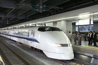リニア・鉄道館で品川駅開業10周年記念展示…0系食堂車や300系運転台を公開 画像