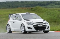 ヒュンダイの2014年WRC マシン、i20…最新版がシェイクダウンテスト完了 画像