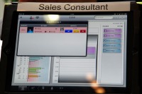 【次世代 中国トヨタ 2013】ワークフローをiPadでカイゼン、新e-CRBのディーラーオペレーション 画像