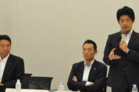 維新の会、オートバイ議員連盟設立「オートバイ行政推進一括法目指す」 画像