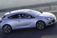 オペル アストラ の3ドア、GTC に新1.6ターボ…CO2は15%削減 画像