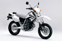 ホンダ、スーパーモタードイメージの新型バイク 画像