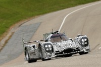 ポルシェのルマンレーサー、初公開…2014年復帰に向けてシェイクダウン完了 画像
