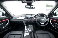 【BMW 3シリーズGT 発売】リアのレッグルームは7シリーズ並みの広さ［写真蔵］ 画像
