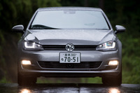 【VW ゴルフ 試乗】7代目 ゴルフ、驚きの価格で日本上陸！…河村康彦　 画像