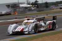 【ルマン24時間 2013】トラブル続出のアウディ勢…1号車はコース復帰 画像