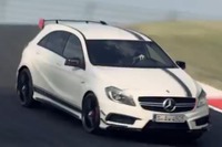 まもなく日本発表、メルセデス Aクラス 最強の A45 AMG…ハミルトンが試す［動画］ 画像