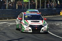 【WTCC 第7戦】ホンダ、レース1でアクシデント続出 画像
