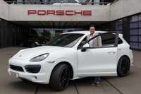 ポルシェ カイエン、累計生産50万台…11年で達成 画像