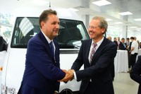 ダイムラーとロシアGAZ、メルセデス商用車の現地生産を開始 画像