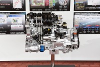 【フィット プロトタイプ】IMA比2倍以上、スムーズなEV走行を実現する22kWの新型モーター 画像