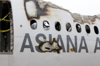 アシアナ航空の着陸事故で亡くなった少女、消防車に轢かれて死亡と断定 画像