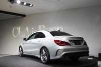【メルセデスベンツ CLA 発売】斜め後ろから見たデザインが最も特徴的…マーケティング担当 画像