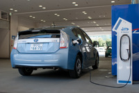 トヨタ、日産、ホンダ、三菱がEV・PHVの充電インフラ共同推進に合意…1万2000基の充電器設置を検討 画像