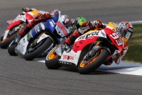 【MotoGP 第10戦】ホンダ、マルケスがルーキーイヤー4勝目…キング・ケニーの記録に並ぶ 画像