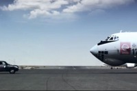 日産の高級SUV、パトロールが170トンの航空機牽引に成功…ギネス新記録［動画］ 画像