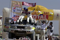 【パリ〜ダカールラリー】「3段階上った」増岡、2001年ラリーを語る 画像