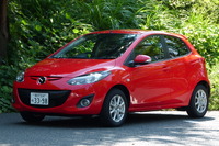 【マツダ デミオ 13-SKYACTIV 試乗】オプションの充実が上質感を高めた…島崎七生人 画像