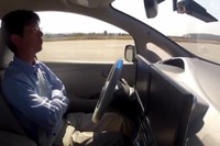日産のロボットカー、リーフ …未来に向けて自動運転［動画］ 画像