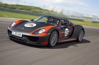 【フランクフルトモーターショー13】ポルシェのPHVスーパーカー、918スパイダー…量産モデルを初公開へ 画像