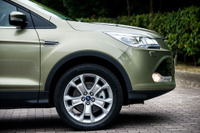 【フォード クーガ 試乗】乗って分かる、SUV=スマート・ユーティティ・ビークルの意味…山崎元裕 画像