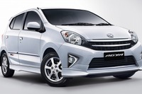 トヨタ、インドネシアで低価格・低燃費車 アギア 販売開始…ダイハツと協業 画像