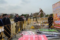 バンコク都庁、違法な屋外広告3000枚撤去 画像