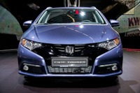 【フランクフルトモーターショー13】ホンダ、新型シビック ツアラー 登場 画像
