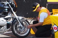 二輪車のタイヤ安全点検結果、10台に1台がタイヤの整備不良…ダンロップ 画像