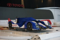 【ジャカルタモーターショー13】設営準備進む会場にトヨタルマンカー、ゴルフ7など［詳細画像］ 画像