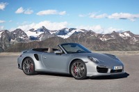 ポルシェジャパン、911ターボ カブリオレ など、予約受注を開始 画像