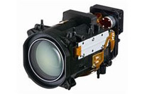 タムロン、交通監視用3メガピクセル対応の一体型カメラ用ズームレンズを開発 画像
