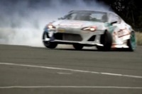 トヨタ 86 のモンスターマシン、高速ドリフトでギネス新記録…217.97km/h［動画］ 画像