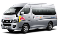 日産 NV350キャラバン、F1日本GPでインフィニティ・レッドブルRTをサポート 画像