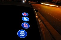 パワーデカール、夜間に自動点灯するLEDステッカーを発売 画像