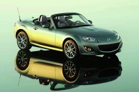 マツダ ロードスター 次期型、ニュルで開発テスト 画像