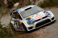 【WRC 第12戦】ラトバラが第2レグをリードするも、エースのカードを握るのはソルド 画像