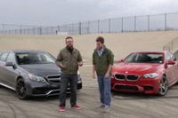 BMW M5 対メルセデスE63 AMG、オーバー575psセダンが対決［動画］ 画像