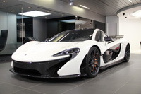 マクラーレンP1、新色を日本初公開…甲斐CEO「どういう色にするか楽しみ」 画像