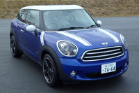 【MINI クーパーペースマンALL4 試乗】トルクの独自チューンが走りやすさの秘訣…島崎七生人 画像